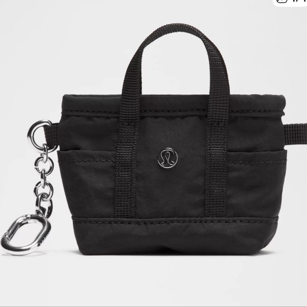 Lululemon Black Mini Tote Bag keychain
